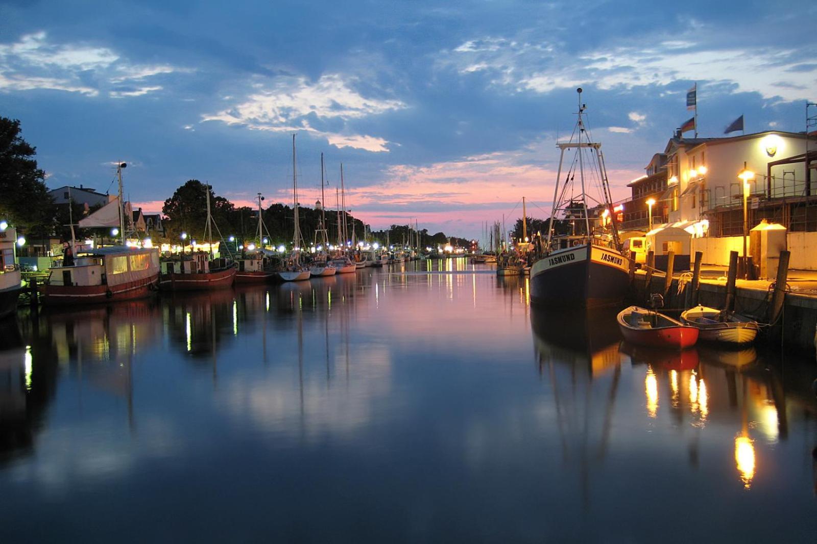 Haus Seazeit, Meerliebe Rostock Bagian luar foto